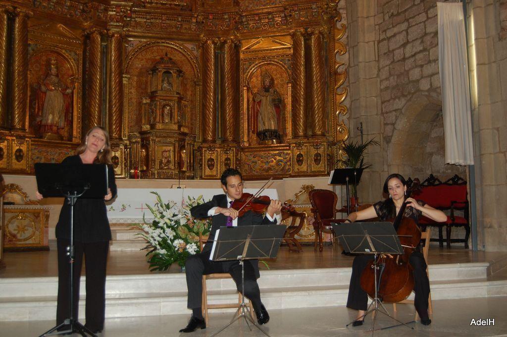 Concierto de Violín, Chelo y Voz